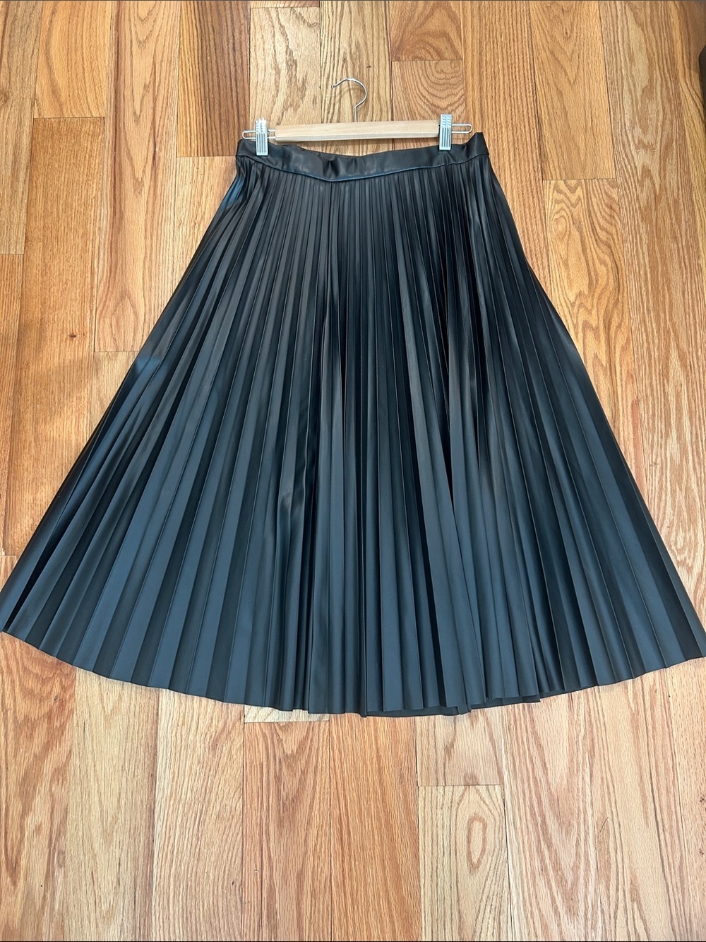 Classic Faux Leather Black Pleated Midi Skirt - Women